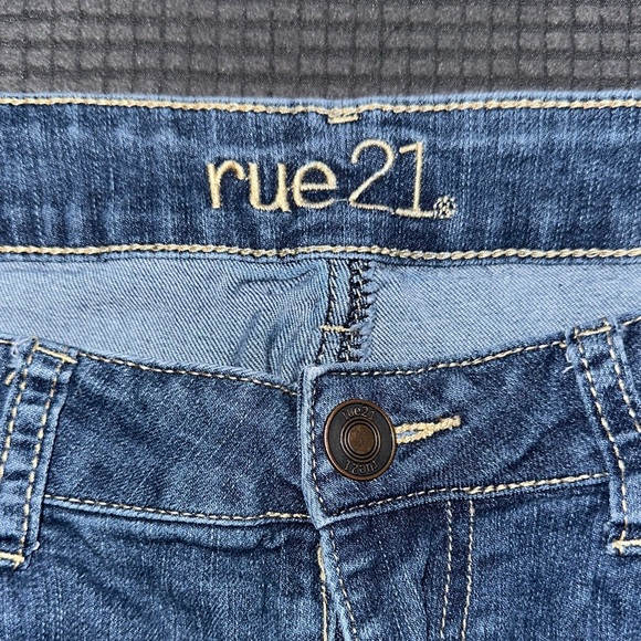 LIMITED TIME $5 ITEM!! Rue21 Women's High Rise Blue Jeans - Picture 2 of 4